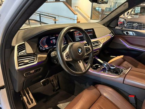 Used 2023 BMW X5 M50i w/ Executive Package image 8