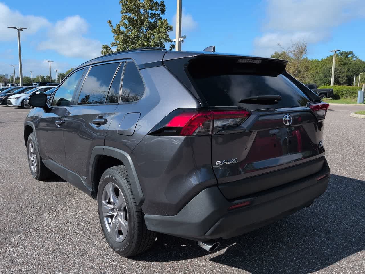 Certified 2025 Toyota RAV4 XLE AWD/4WD image 4