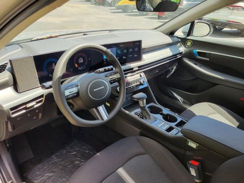 New 2025 Hyundai Sonata SE image 8