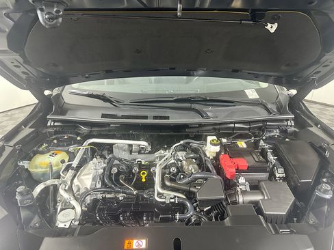 Used 2024 Mitsubishi Outlander SE image 36