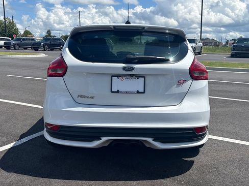 Used 2015 Ford Focus ST w/ Equipment Group 401A FWD image 20