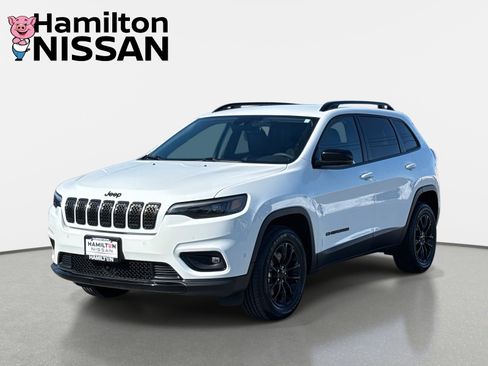 Used 2023 Jeep Cherokee Altitude Lux image 5