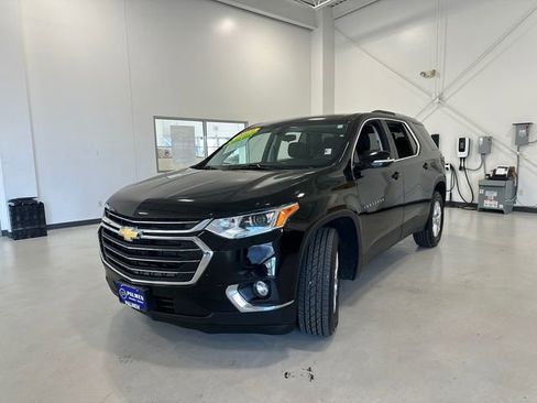 Used 2018 Chevrolet Traverse LT image 12