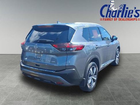 Certified 2023 Nissan Rogue SL w/ SL Premium Package AWD/4WD image 4