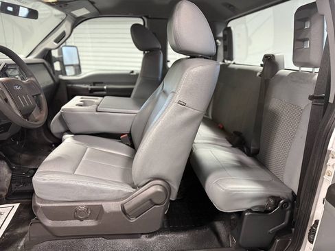 Used 2012 Ford F250 XL w/ PWR Equipment Group AWD/4WD image 13