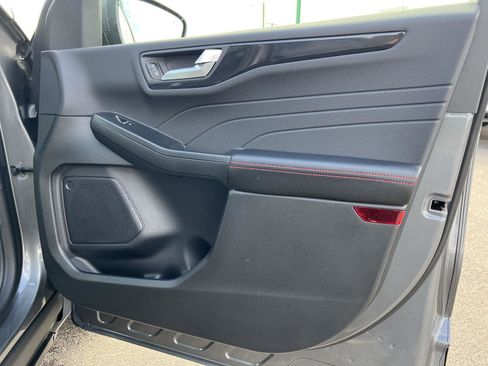 New 2026 Ford Escape ST-Line w/ Tech Pack #1 image 15