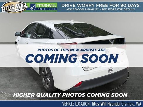Used 2019 Toyota Prius Limited FWD image 3