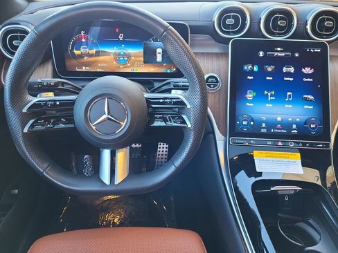Certified 2024 Mercedes-Benz GLC 300 4MATIC image 25