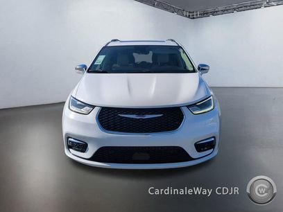 Used 2021 Chrysler Pacifica Limited w/ Premium & Safety Sphere Group