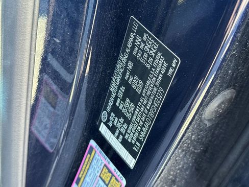 Used 2025 Genesis GV70 2.5T image 28