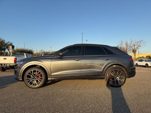 Used 2020 Audi Q8 Premium Plus w/ Premium Plus Package image 2