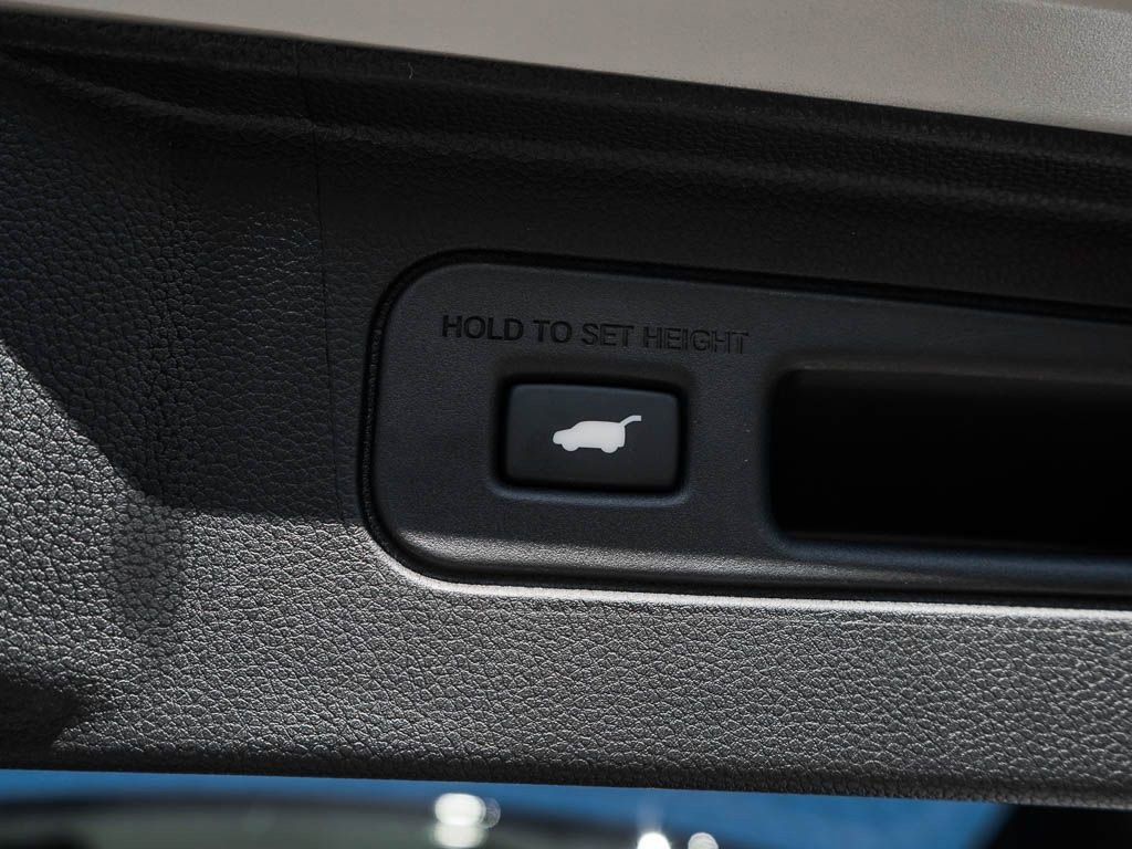 New 2026 Honda Pilot Elite image 9