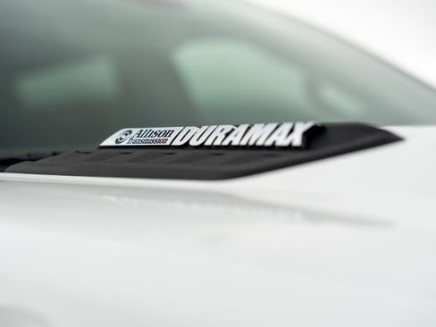 New 2026 Chevrolet Silverado 3500 LT w/ Convenience Package image 18