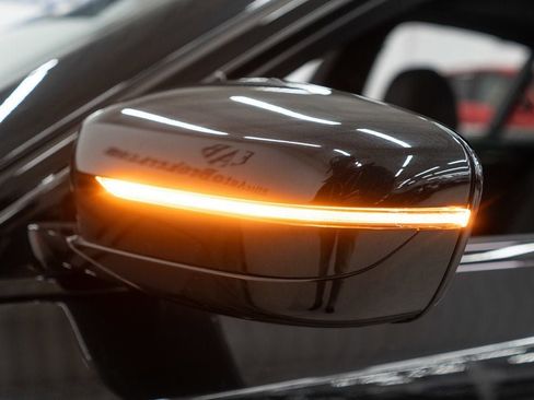 Used 2023 BMW 530e xDrive 530e xDrive Plug-In Hybrid w/ Executive Package image 53