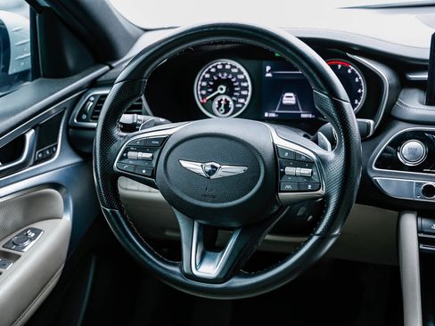 Used 2022 Genesis G70 3.3T image 13