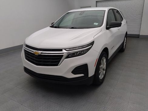 Used 2022 Chevrolet Equinox LS w/ LS Convenience Package FWD image 15