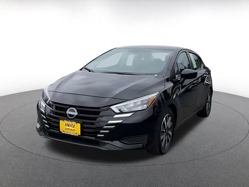 Used 2025 Nissan Versa SV FWD image 6