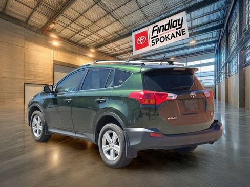 Used 2013 Toyota RAV4 XLE AWD/4WD image 6