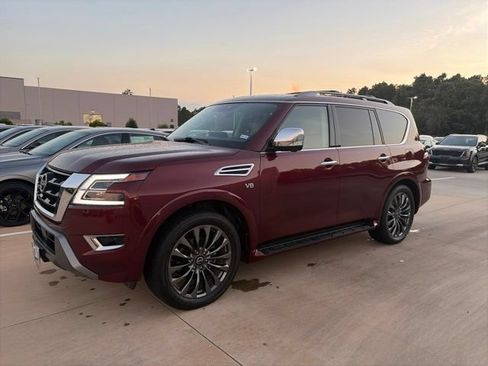 Used 2021 Nissan Armada Platinum w/ Captain's Chairs Package RWD image 1