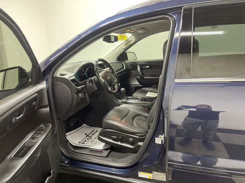Used 2017 Chevrolet Traverse LT AWD/4WD image 9