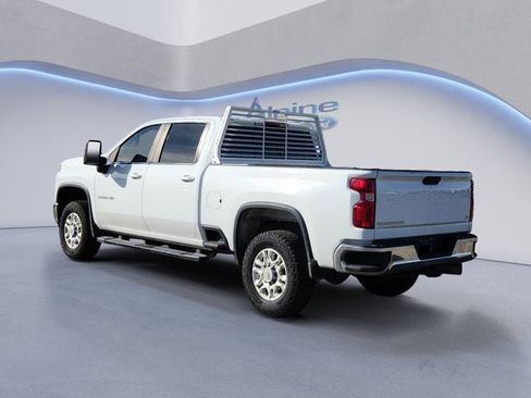 Used 2021 Chevrolet Silverado 2500 LT w/ Z71 Off-Road Package image 3