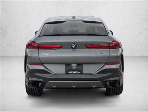 New 2026 BMW X6 xDrive40i w/ Executive Package image 8
