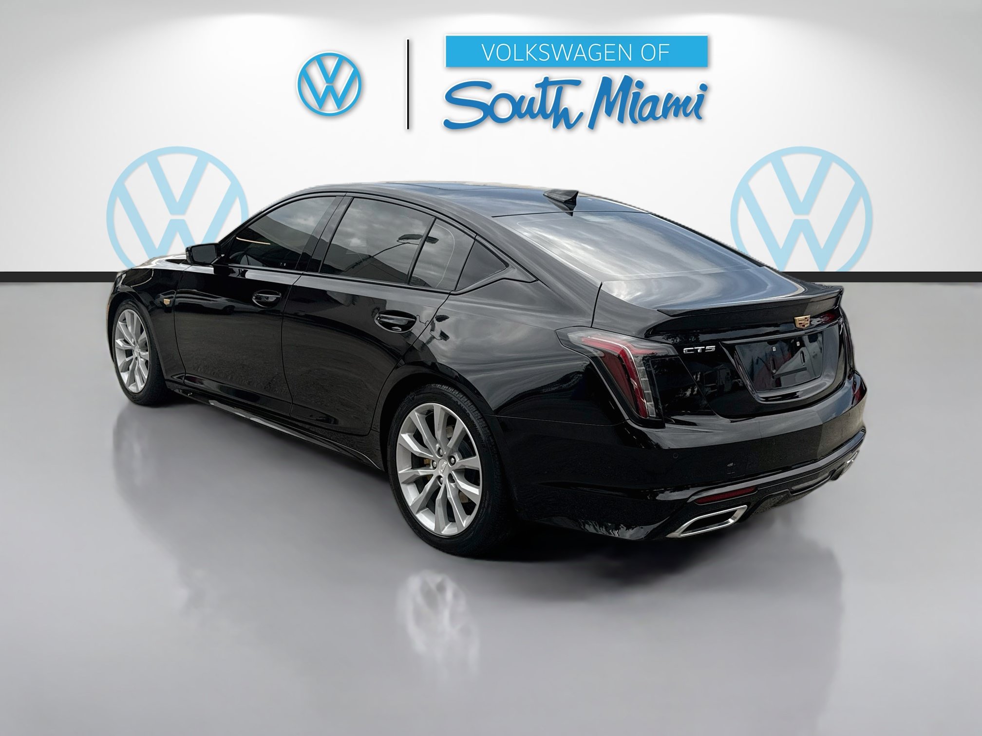 Used 2024 Cadillac CT5 Sport RWD image 5