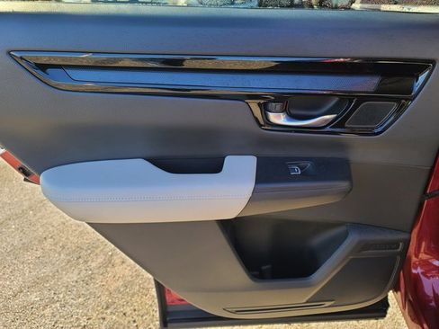 Used 2023 Honda CR-V EX-L image 14