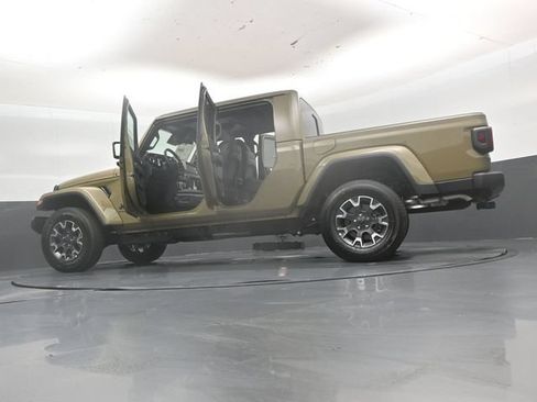 New 2026 Jeep Gladiator Sport AWD/4WD image 54