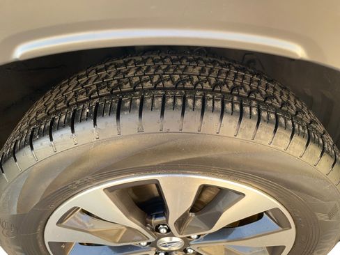 Certified 2025 Subaru Outback Limited image 24