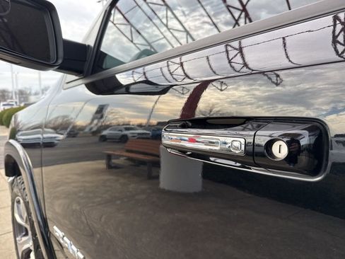 Used 2020 RAM 1500 Laramie image 11