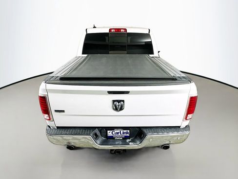 Used 2017 RAM 1500 Laramie image 32