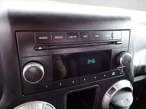 Used 2017 Jeep Wrangler Sport w/ Quick Order Package 23S image 18