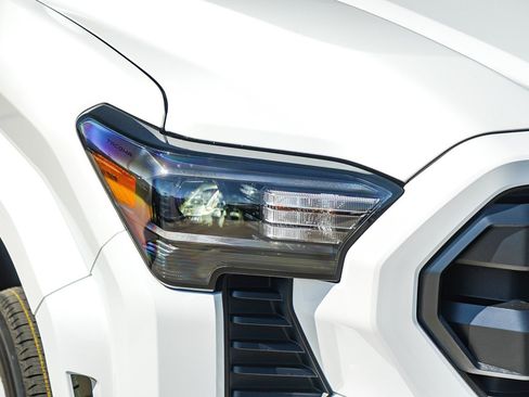 New 2026 Toyota Tacoma SR5 RWD image 9