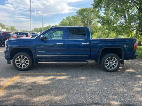 Used 2016 GMC Sierra 1500 Denali w/ Enhanced Driver Alert Package AWD/4WD image 5