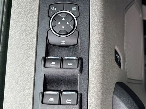 Used 2022 Ford F350 XL w/ Power Equipment Group image 16