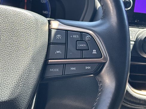 Used 2024 Toyota Grand Highlander AWD Hybrid image 19