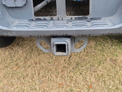 Used 2018 Toyota Tacoma SR5 image 19