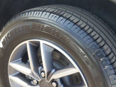 Certified 2021 Jeep Grand Cherokee Limited image 38