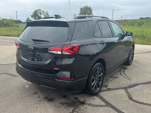 Used 2024 Chevrolet Equinox RS w/ LPO, Floor Liner Package AWD/4WD image 5