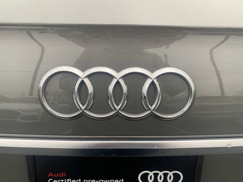Certified 2023 Audi Q5 2.0T Premium w/ Convenience Package image 17