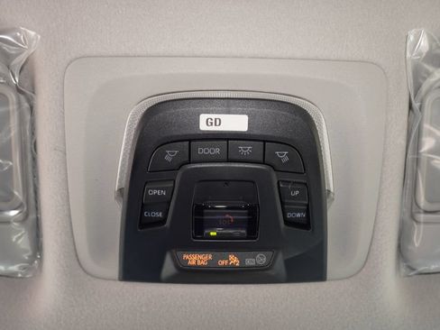 Certified 2026 Toyota Corolla Cross XLE FWD image 21