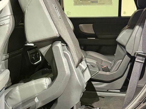 New 2026 Ford Expedition Active image 57