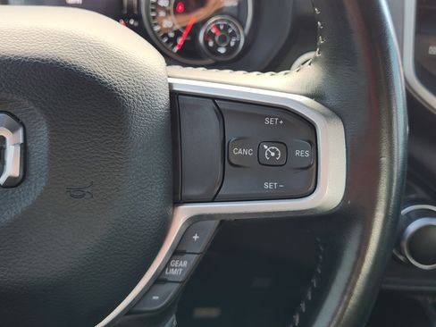 Used 2023 RAM 1500 Big Horn AWD/4WD image 32