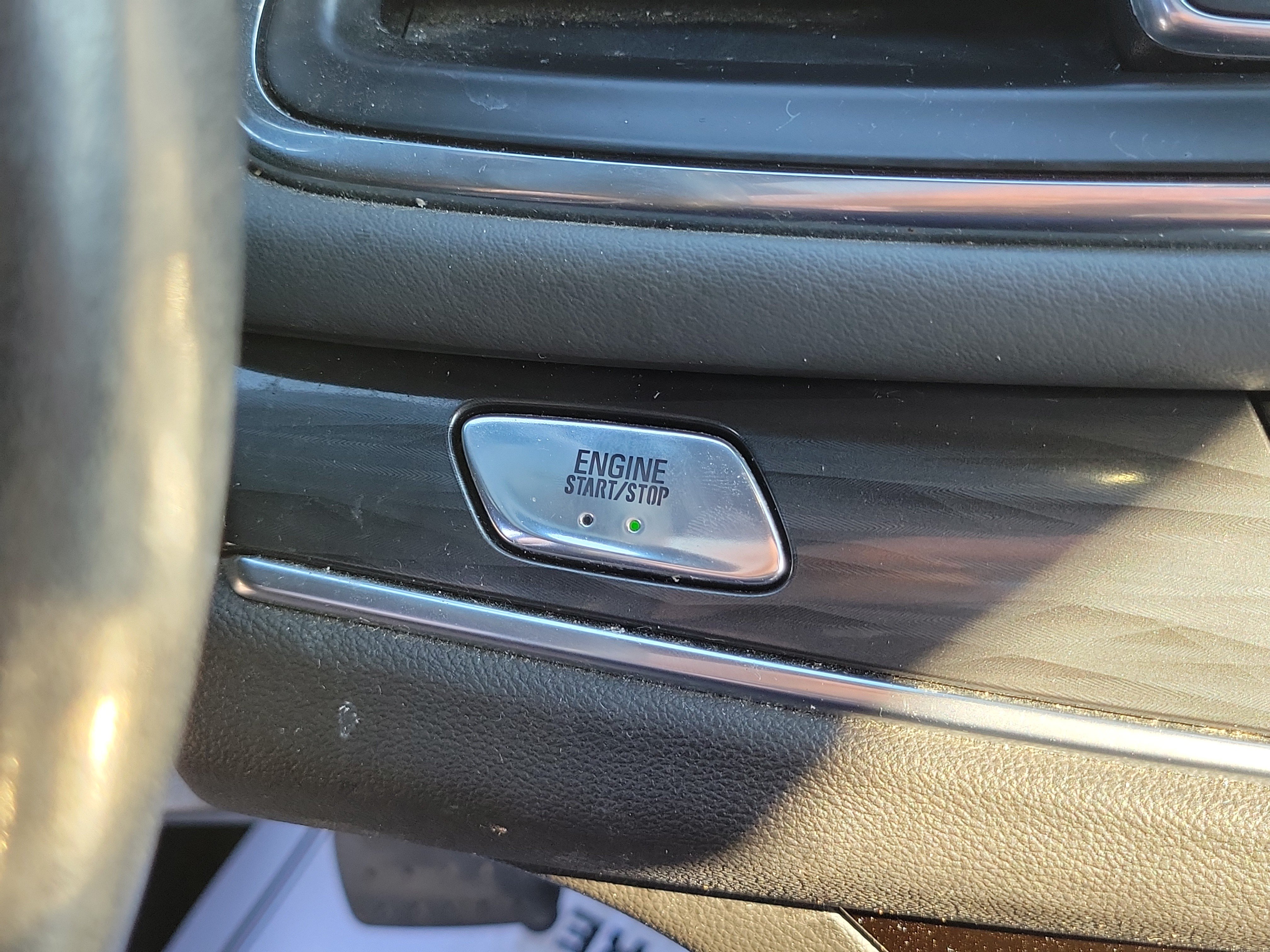 Used 2023 Buick Enclave Essence w/ Experience Buick Package AWD/4WD image 30
