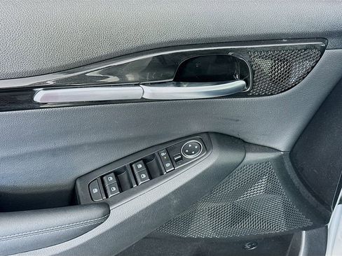 Used 2024 Kia Seltos X-Line AWD/4WD image 18