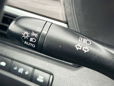 Used 2025 Nissan Altima 2.5 SV image 26