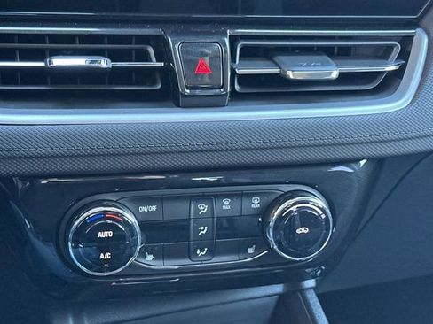 New 2026 Chevrolet TrailBlazer LT w/ Convenience Package image 25