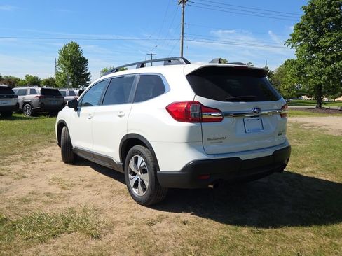 Used 2021 Subaru Ascent Premium w/ Convenience Package AWD/4WD image 28