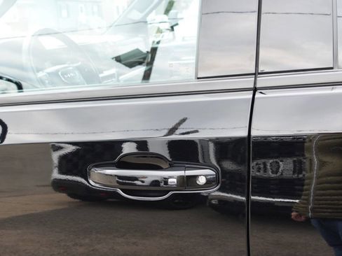 Used 2022 GMC Sierra 1500 Elevation image 13